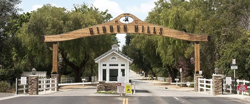 the Long Valley Road gate, Hidden Hills, CA